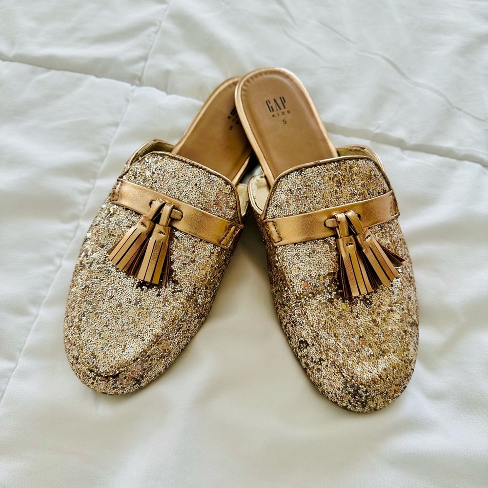Gap Kids Metallic Oxford Mules - size 5